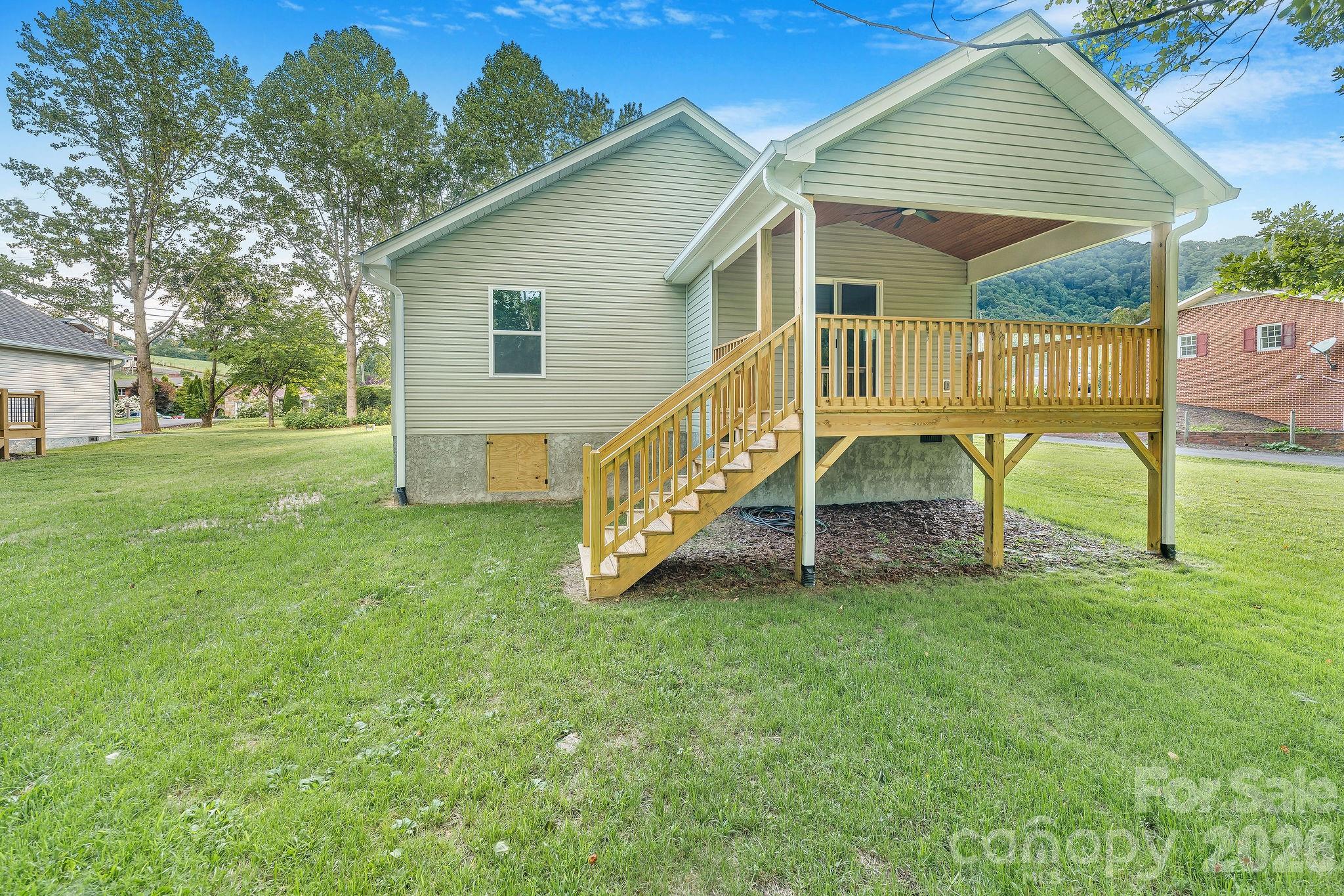 1196 Crabtree Road