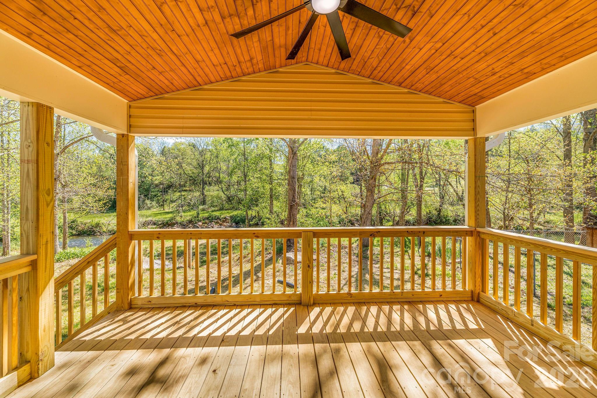1182 Crabtree Road