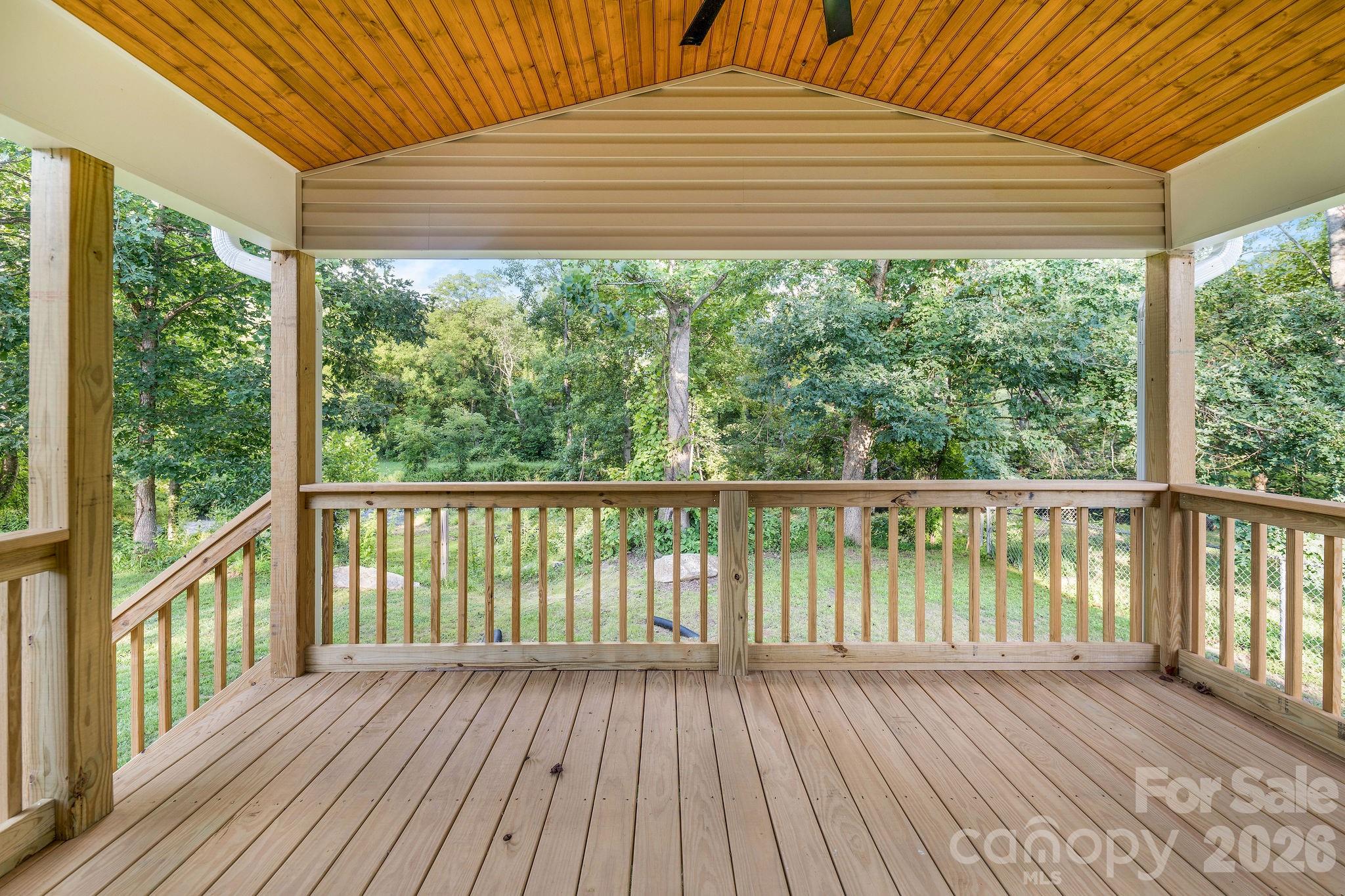 1182 Crabtree Road