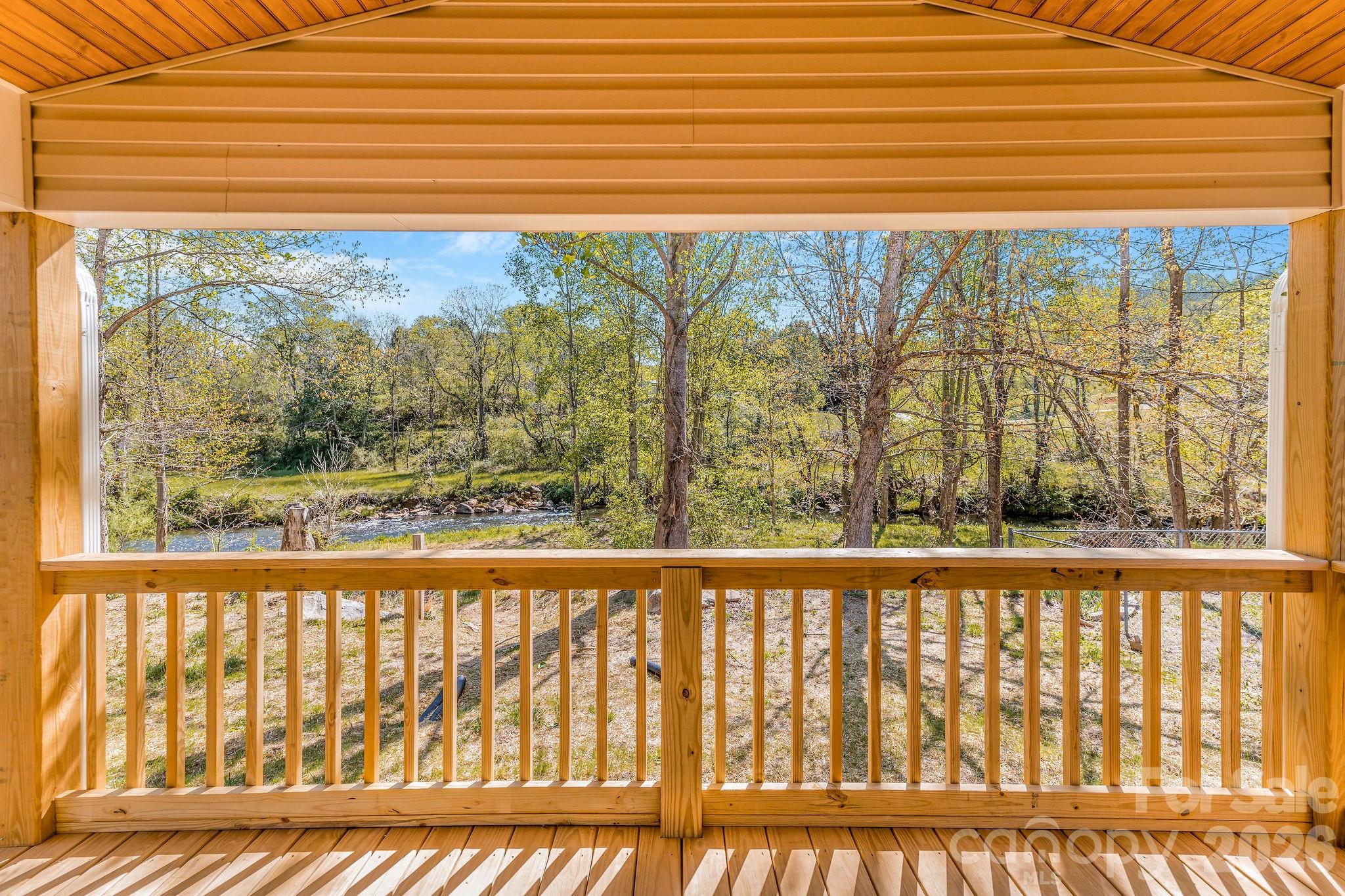 1182 Crabtree Road
