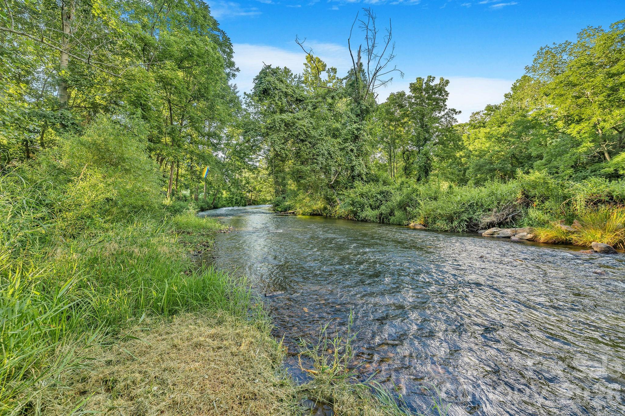 1182 Crabtree Road