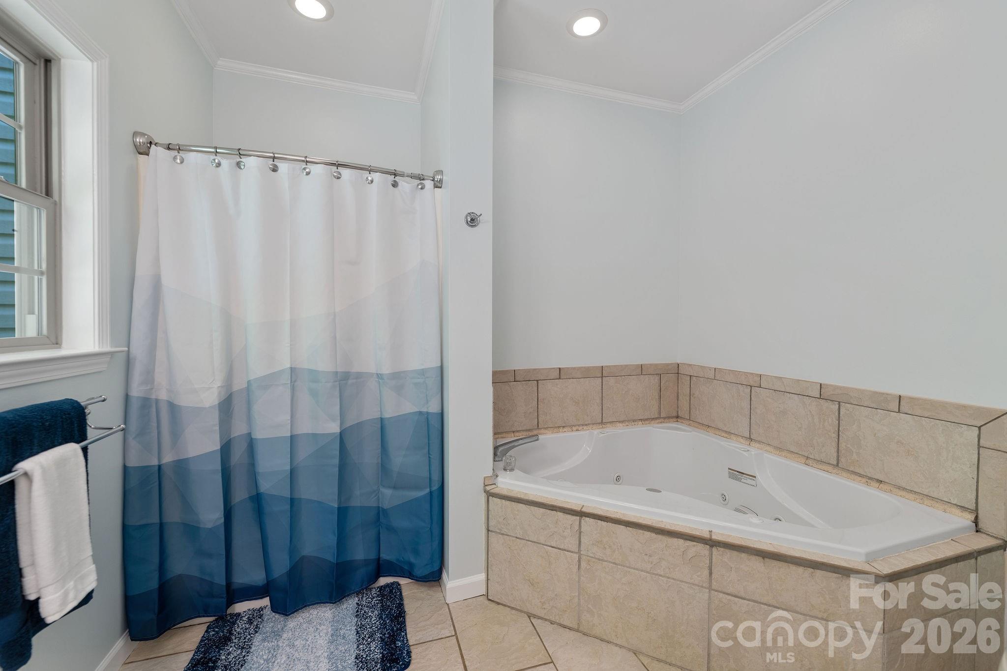 174 deep woods Trail