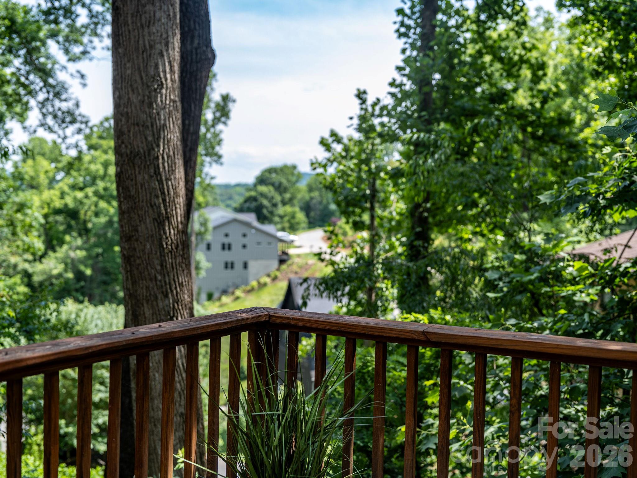 1 Pickwick Road