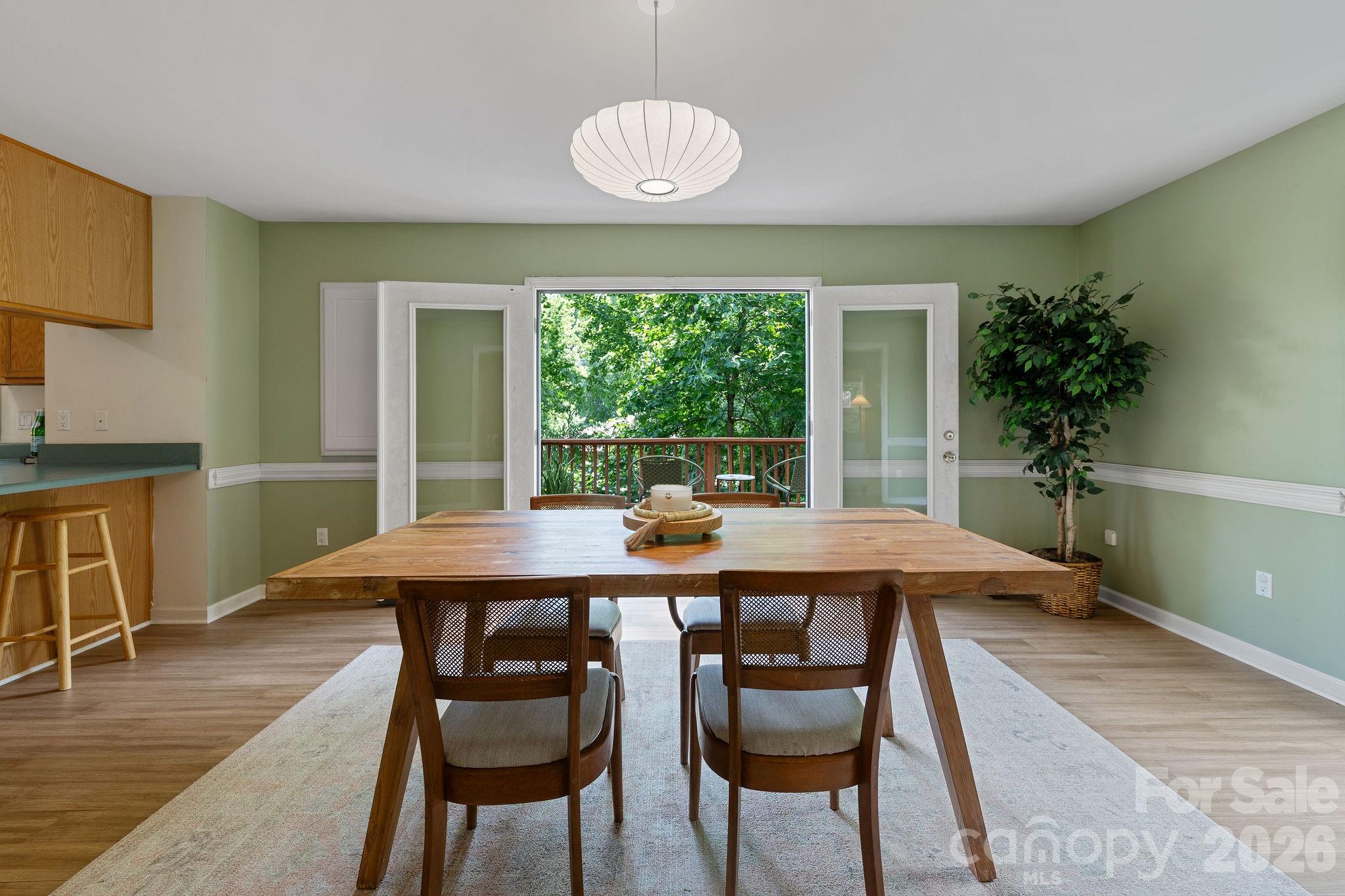 1 Pickwick Road