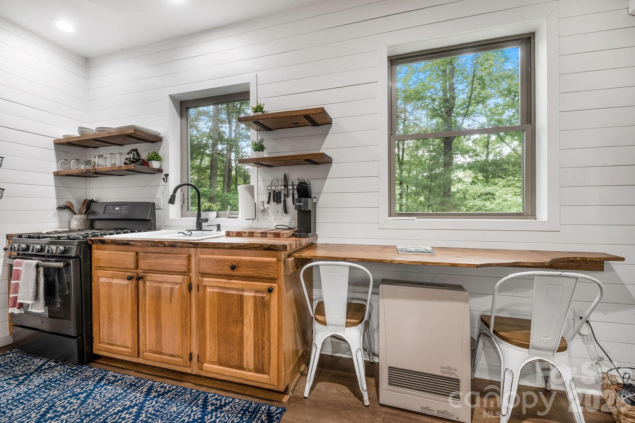 2504 Upper Paw Paw Road