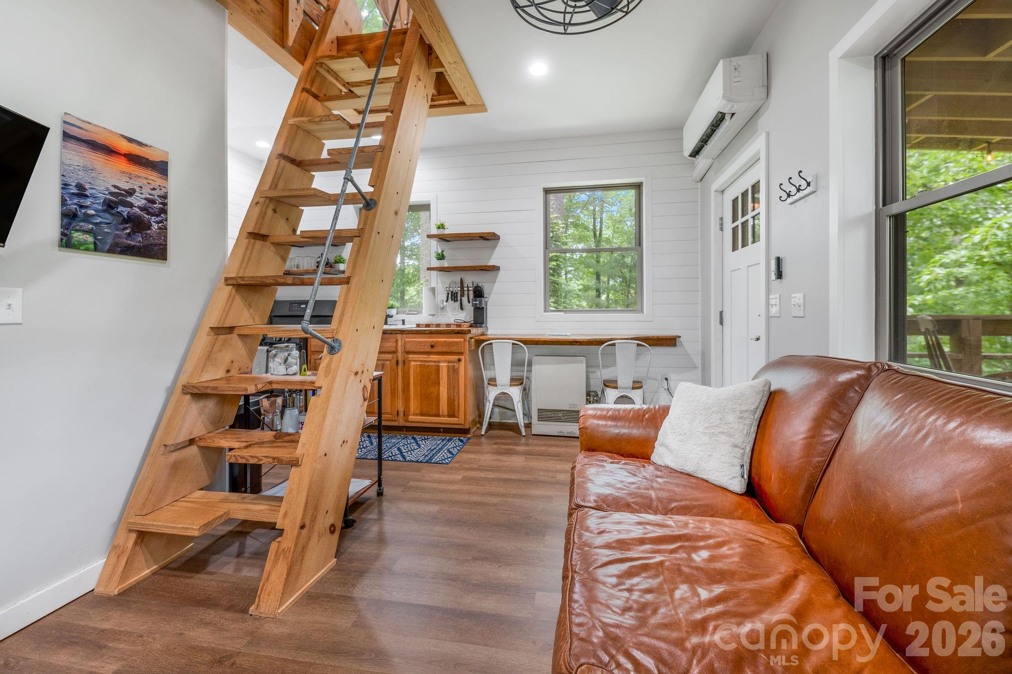 2504 Upper Paw Paw Road