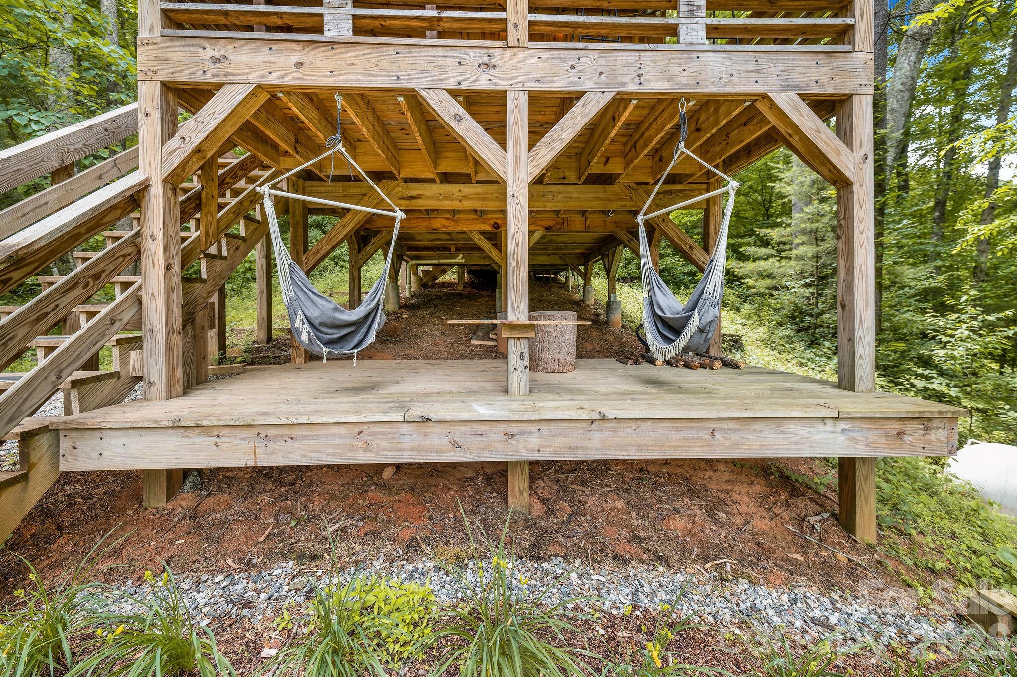 2504 Upper Paw Paw Road