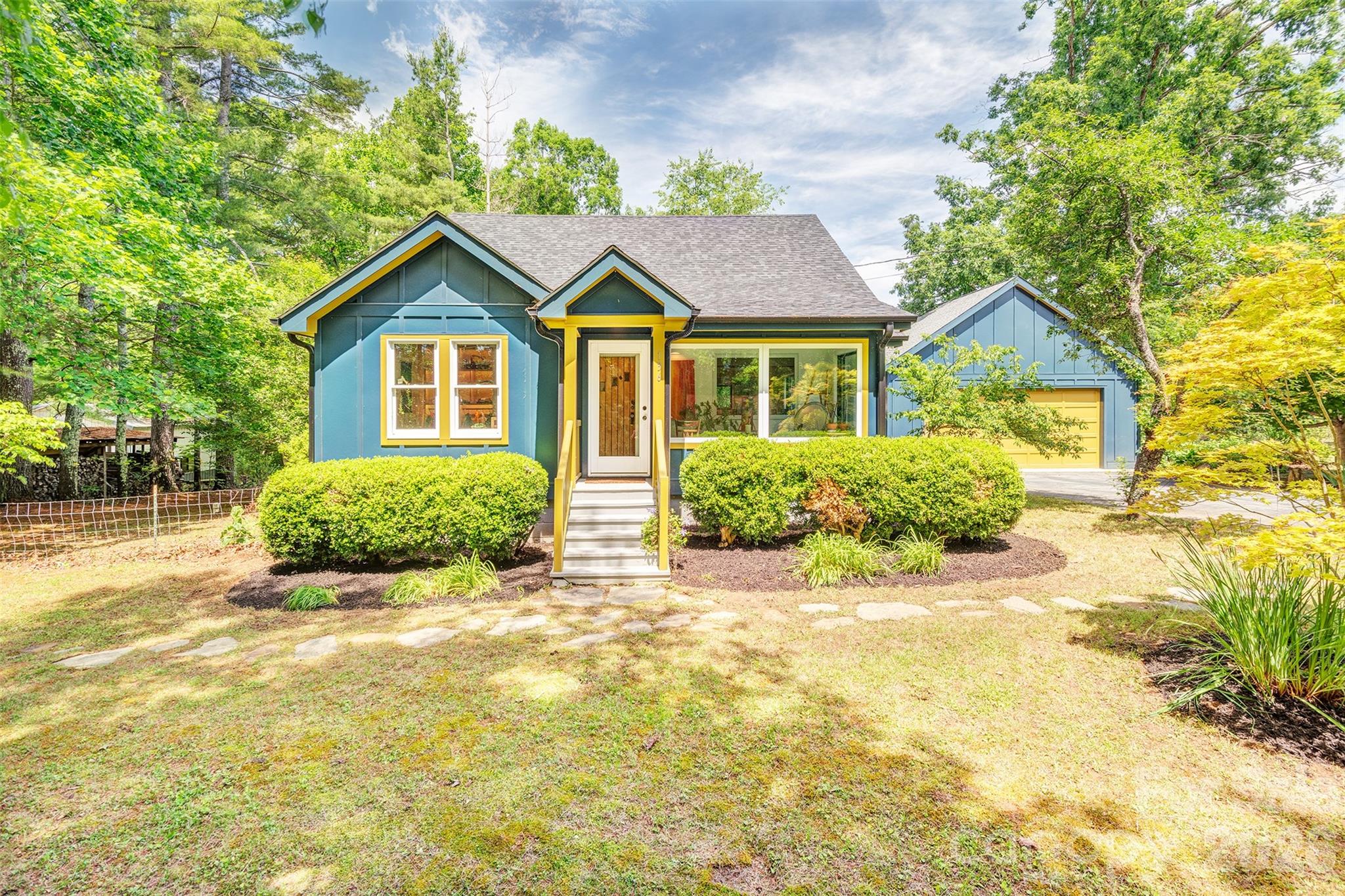 136 Graveyard Road