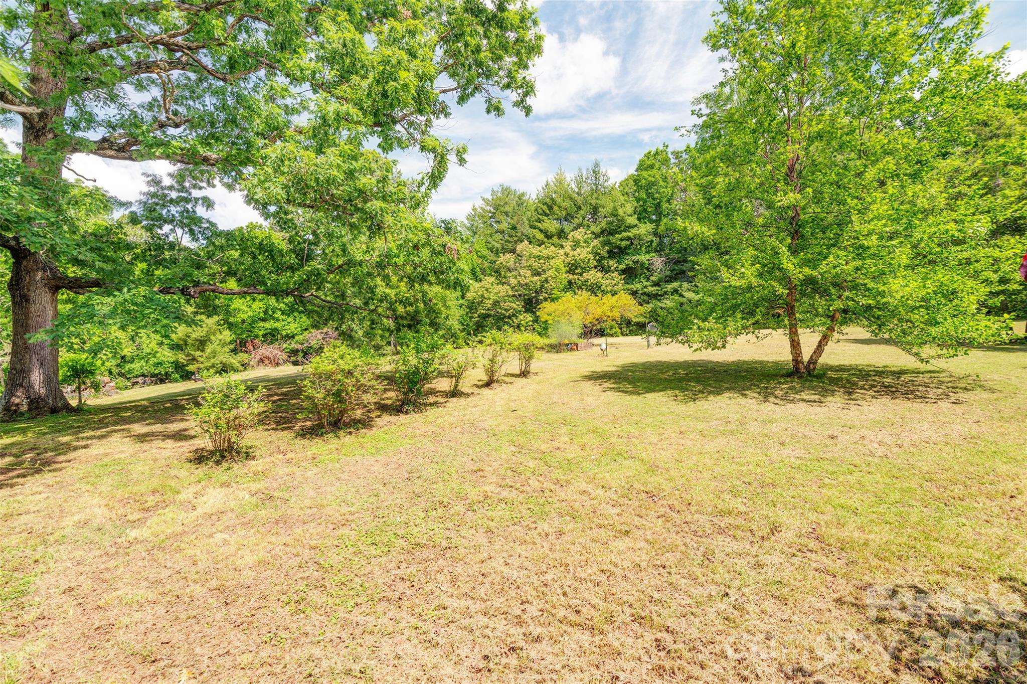 136 Graveyard Road