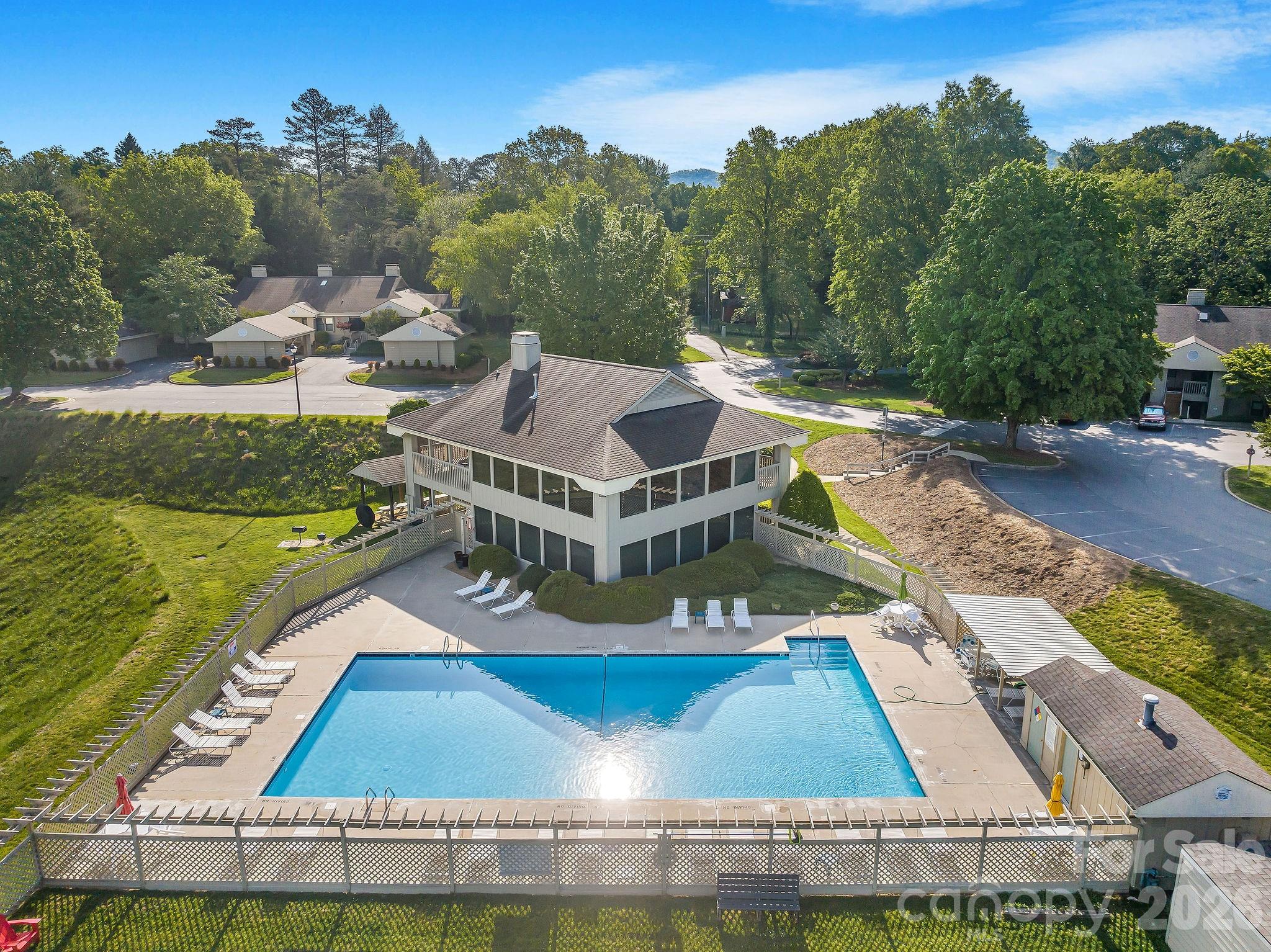 2604 Vineyard Boulevard