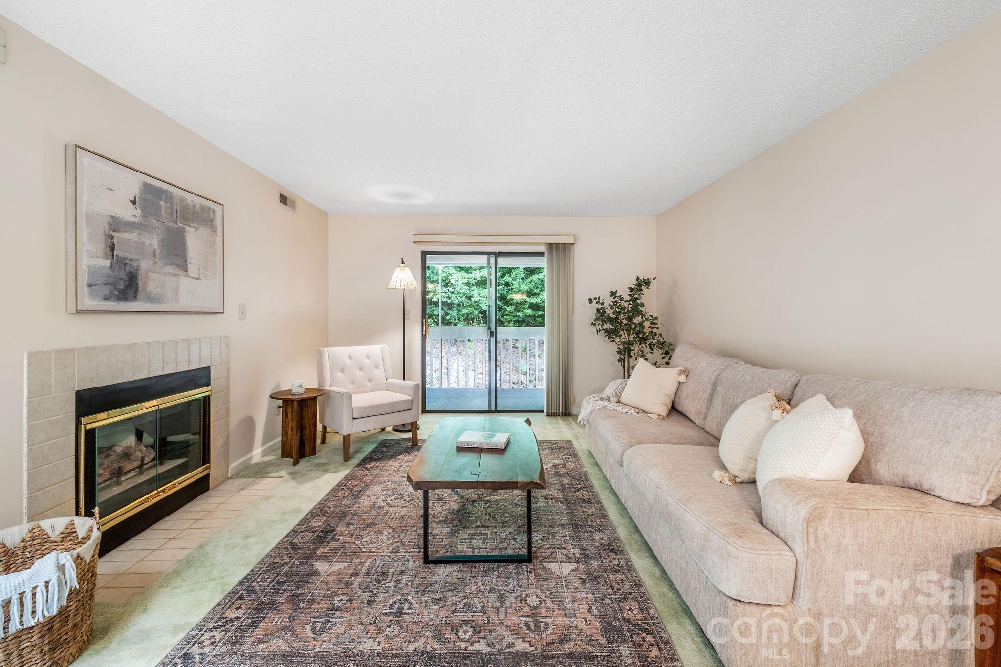 2604 Vineyard Boulevard
