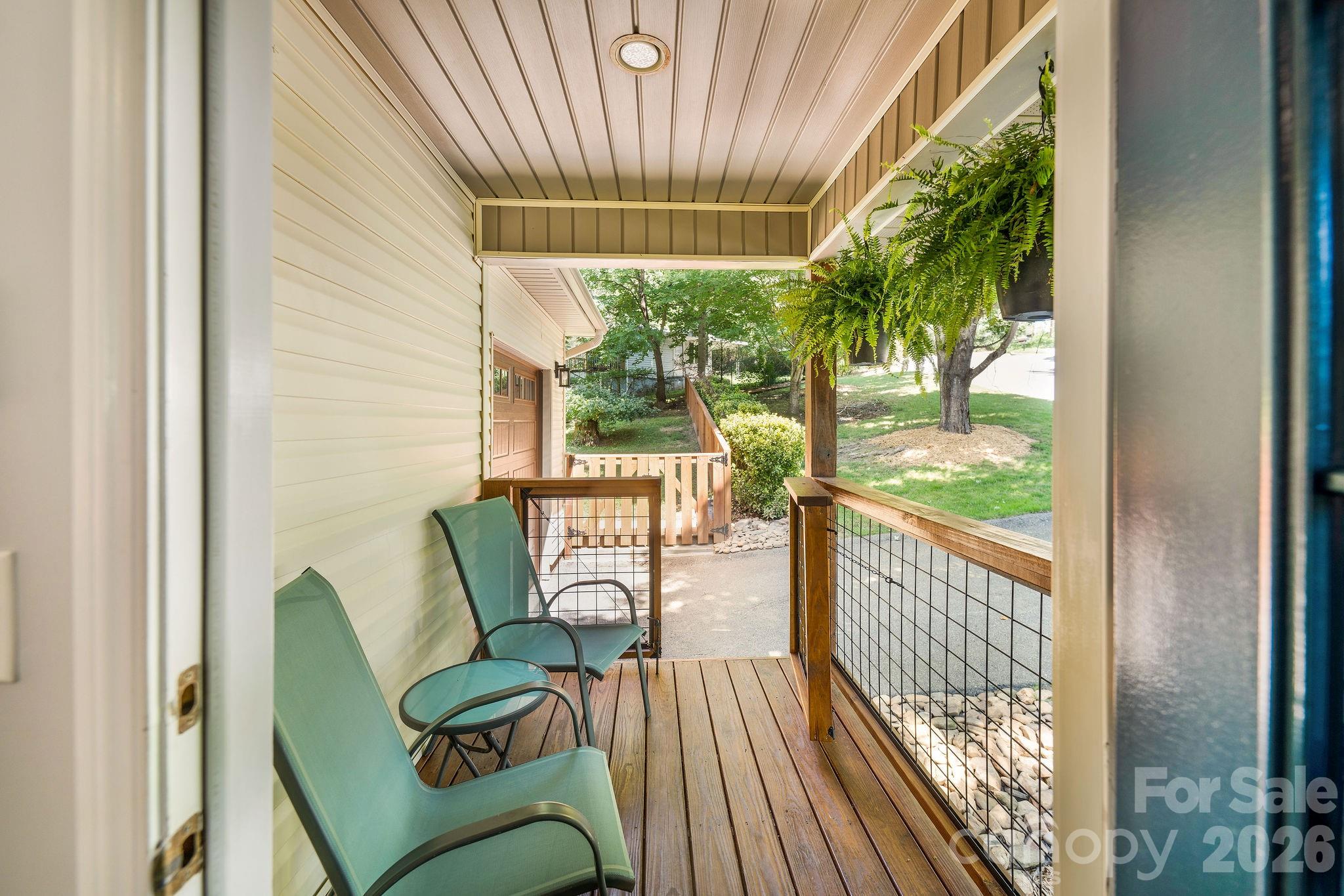 19 Oakcrest Place
