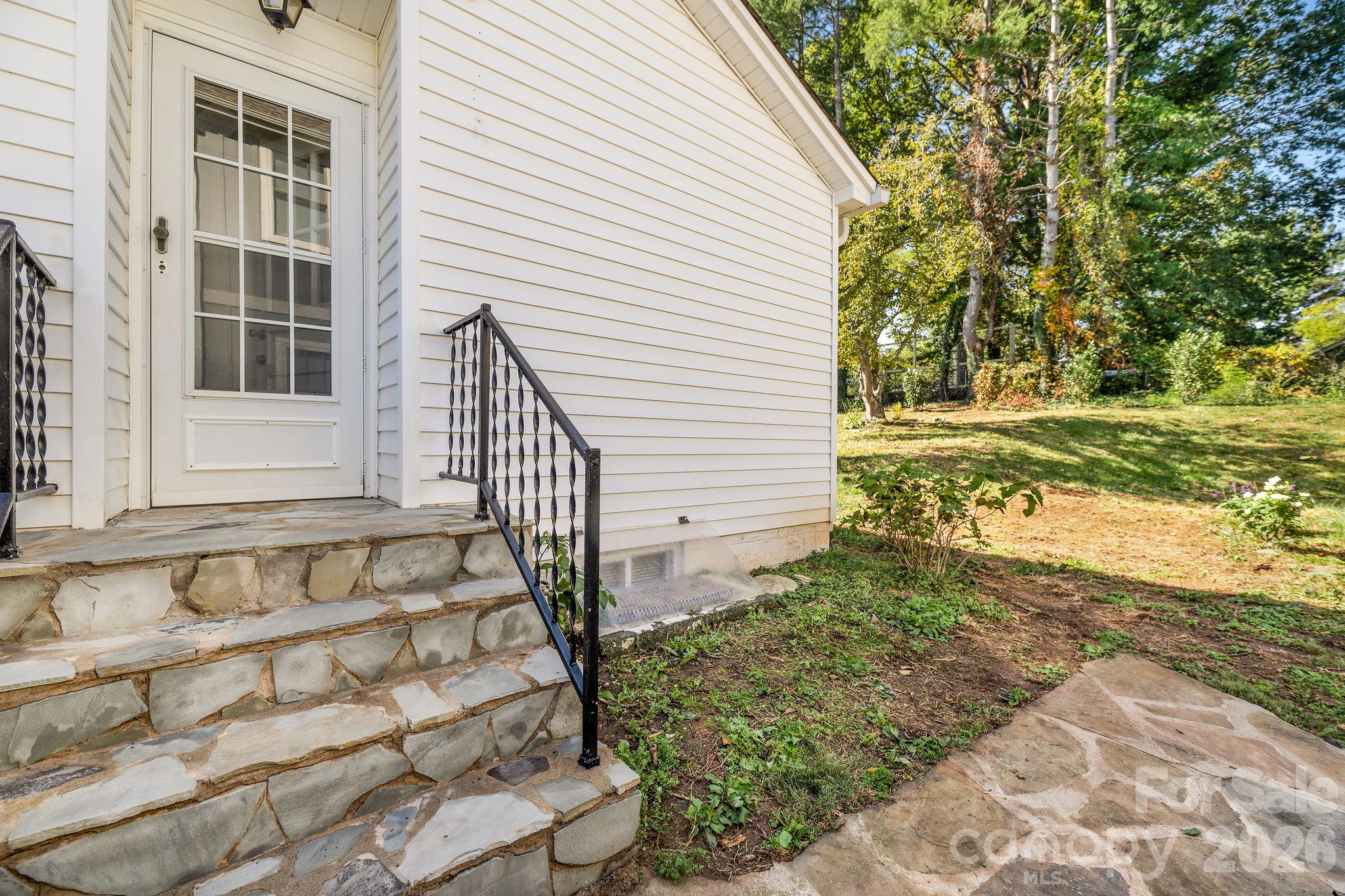 24 Cedar Street