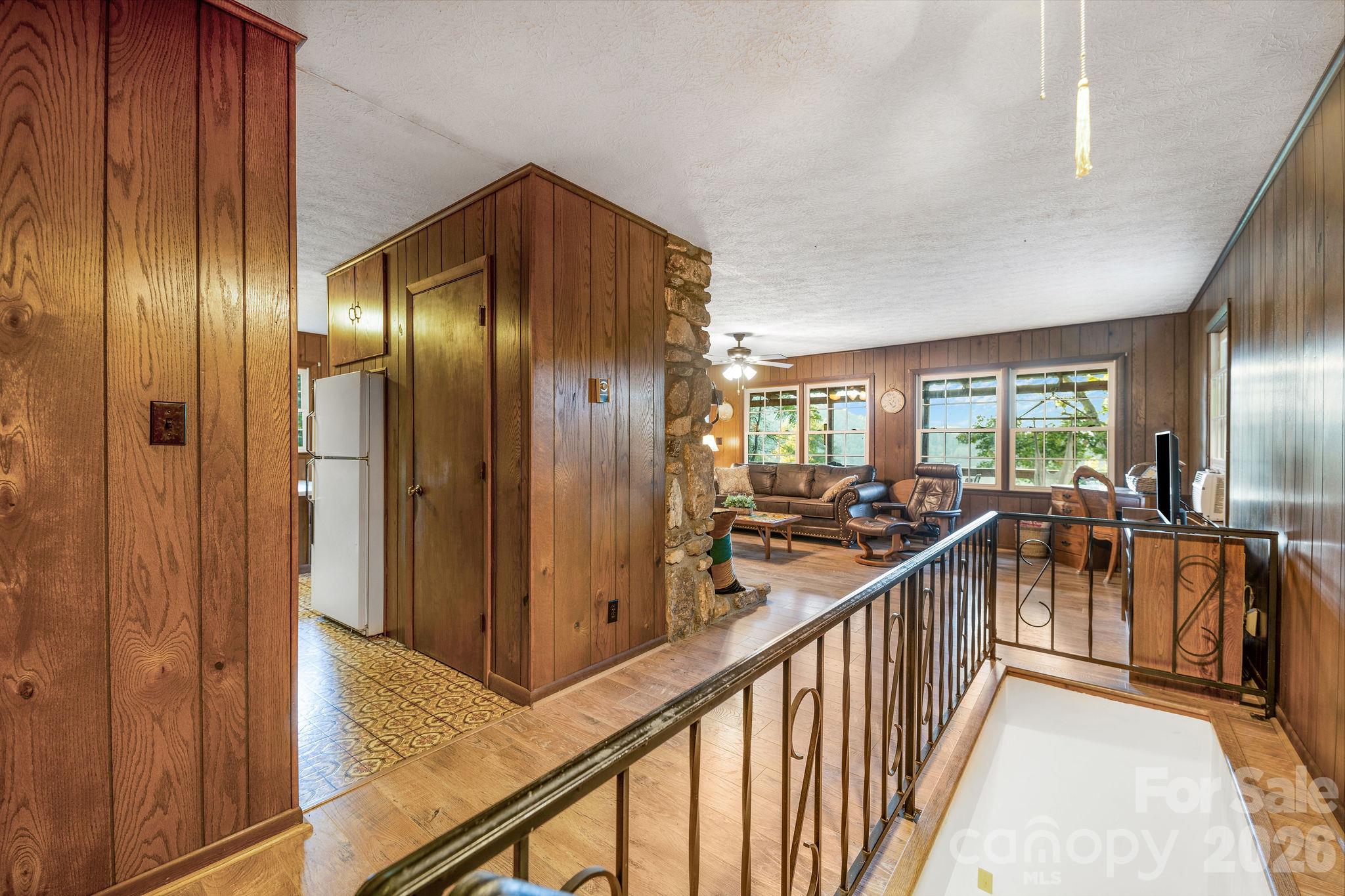 74 Lanzi Ledge Road