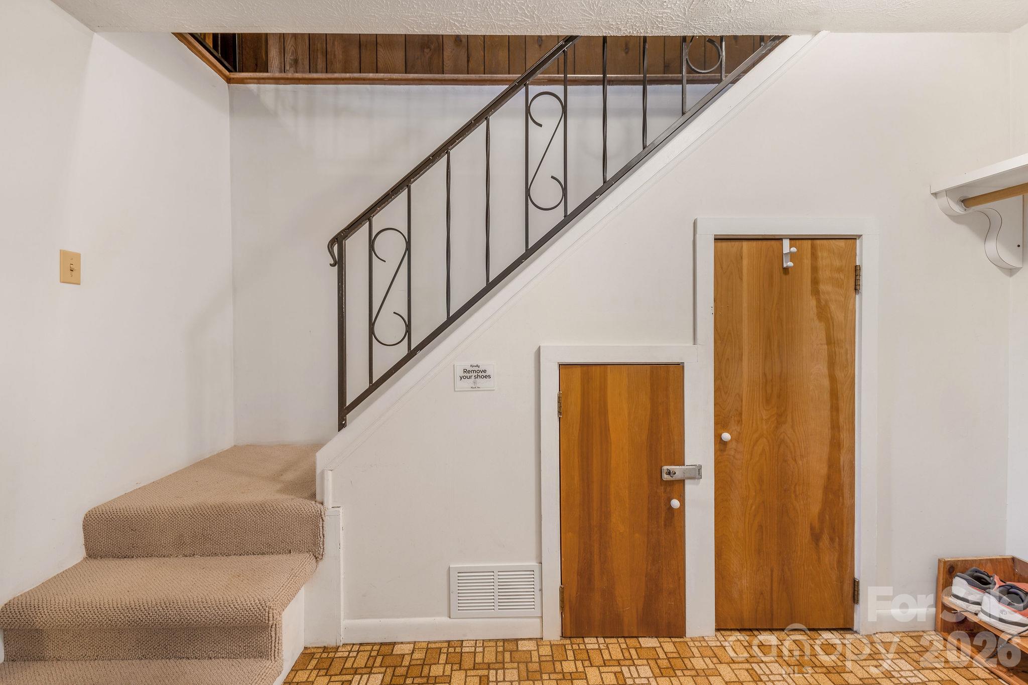 74 Lanzi Ledge Road