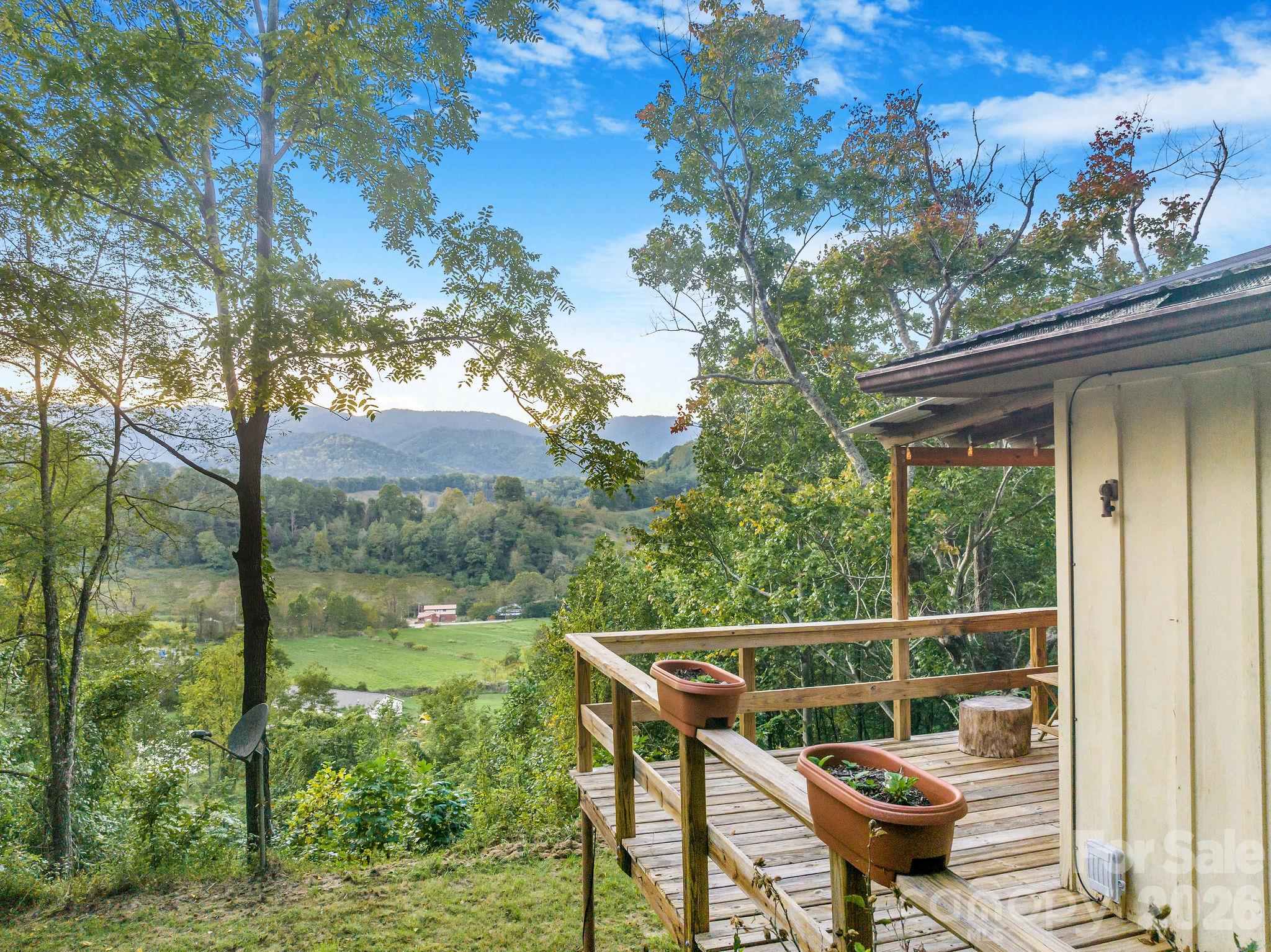74 Lanzi Ledge Road