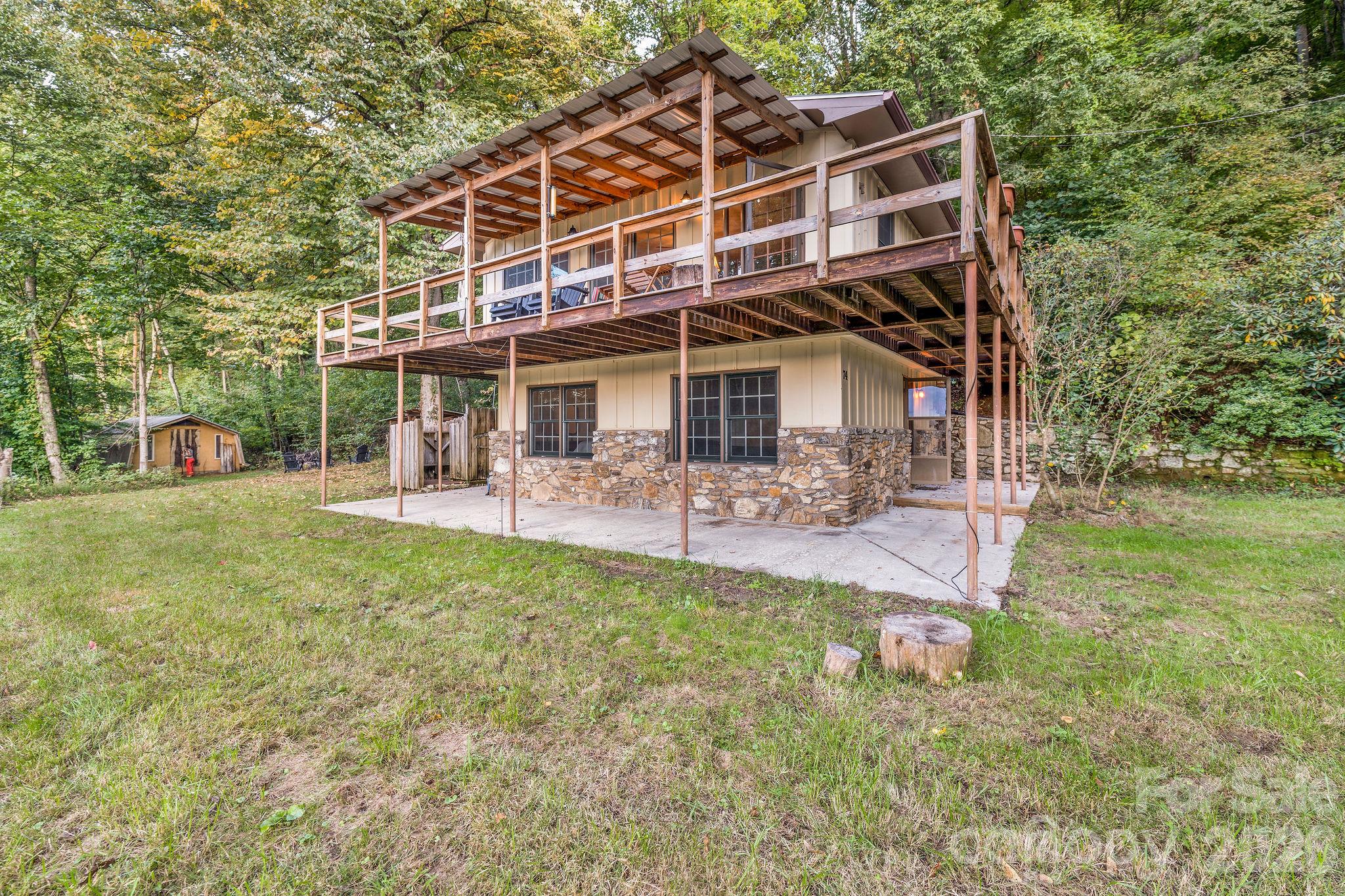 74 Lanzi Ledge Road