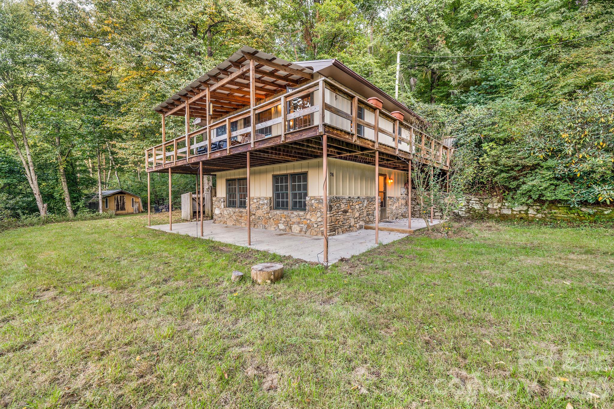 74 Lanzi Ledge Road