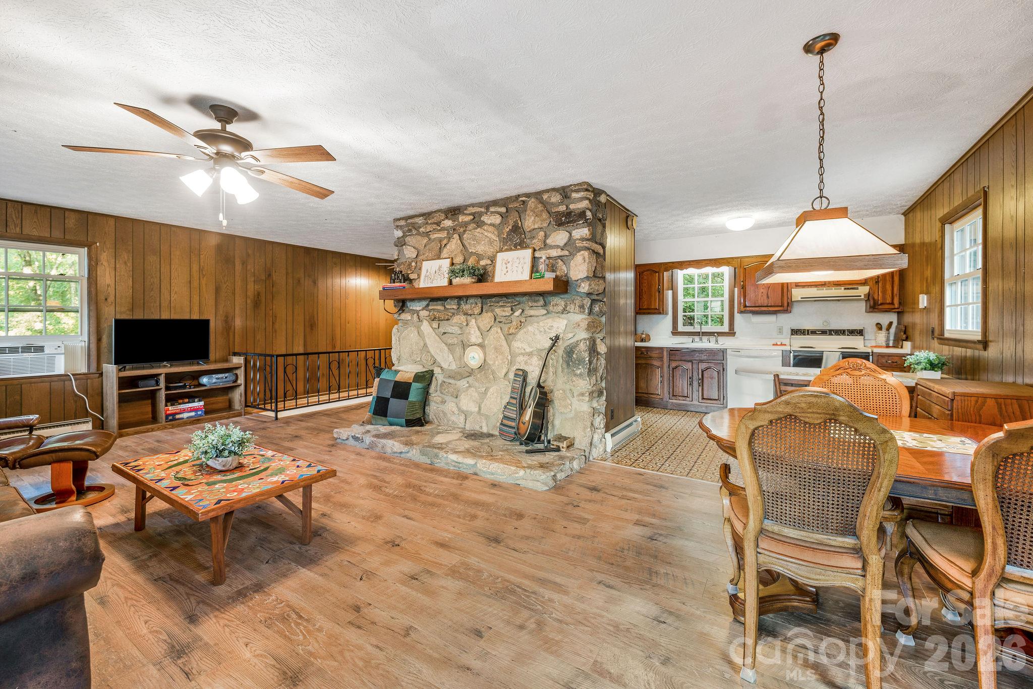74 Lanzi Ledge Road