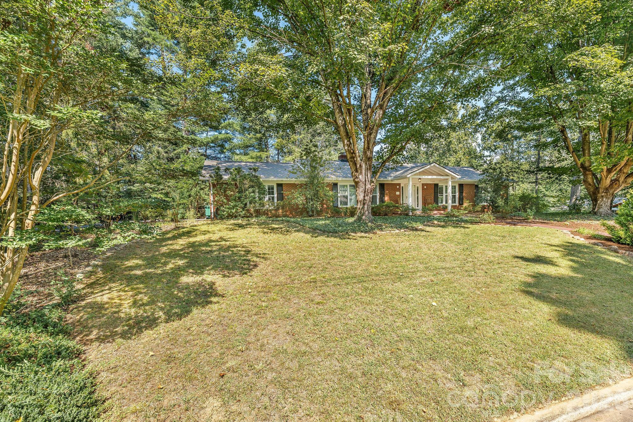 1 Pheasant Ridge Drive