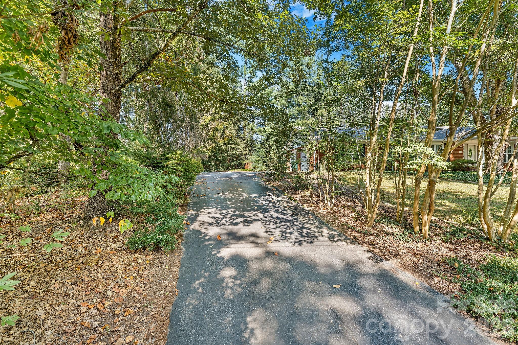1 Pheasant Ridge Drive