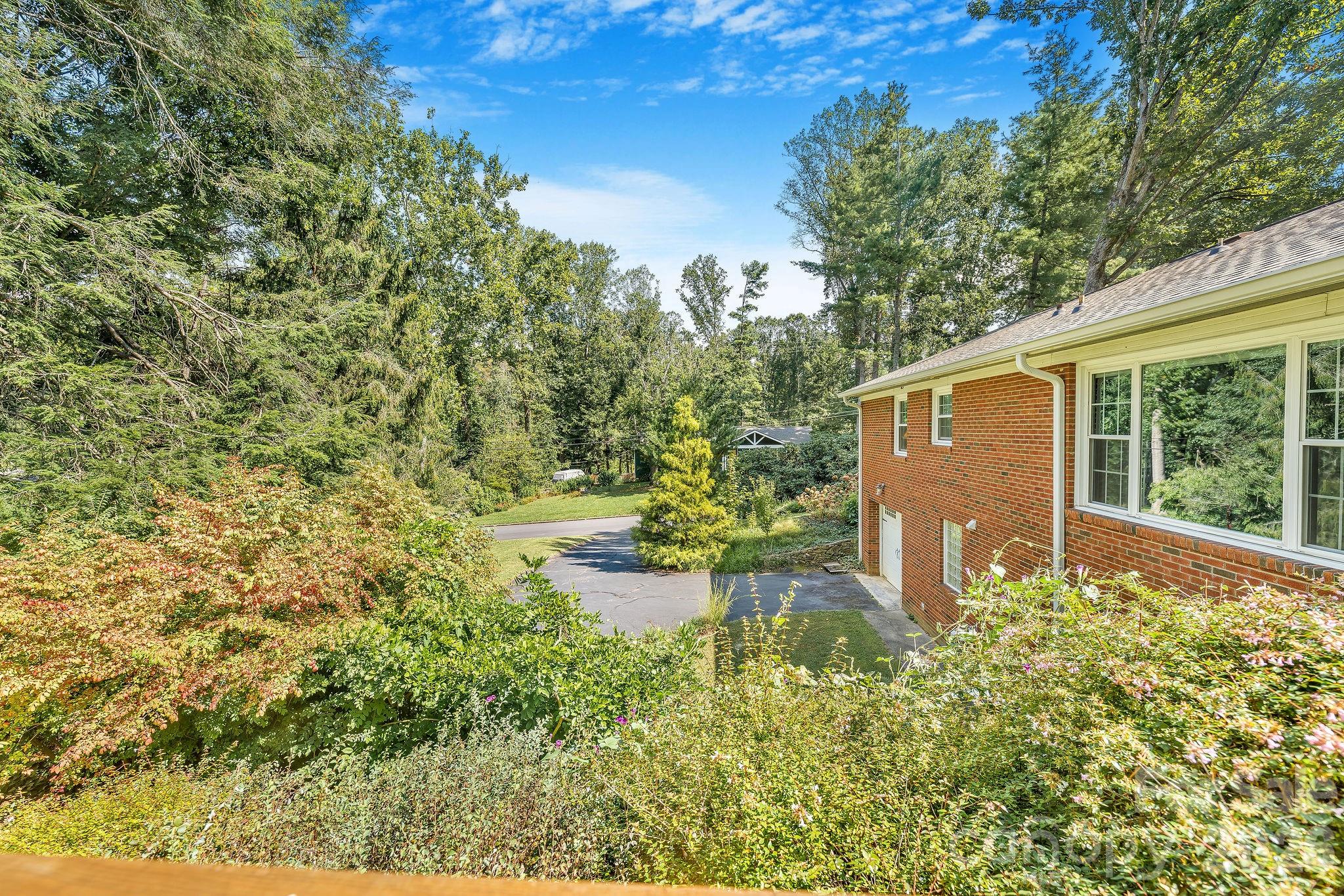 1 Pheasant Ridge Drive