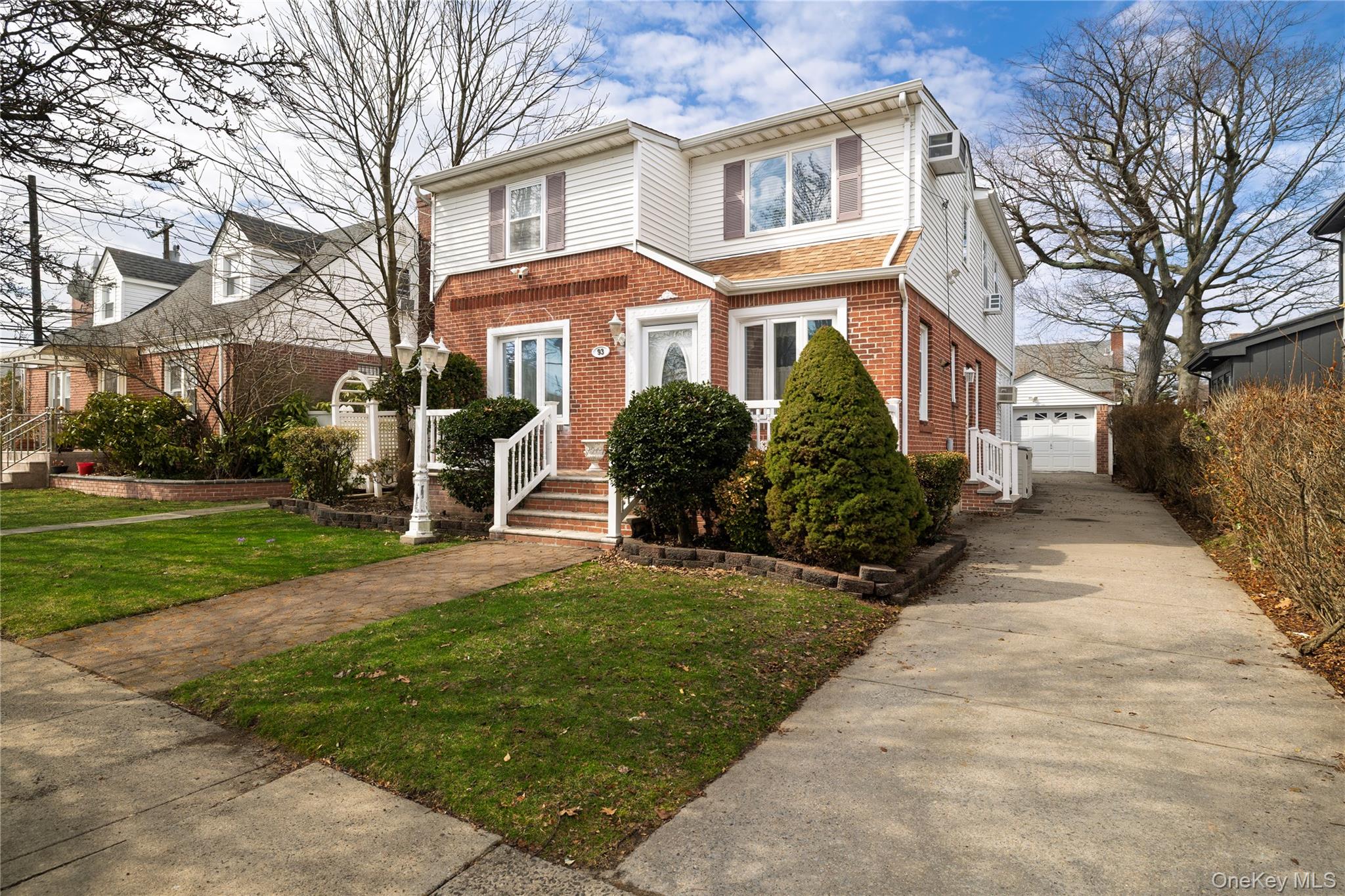 93 Kenneth Place