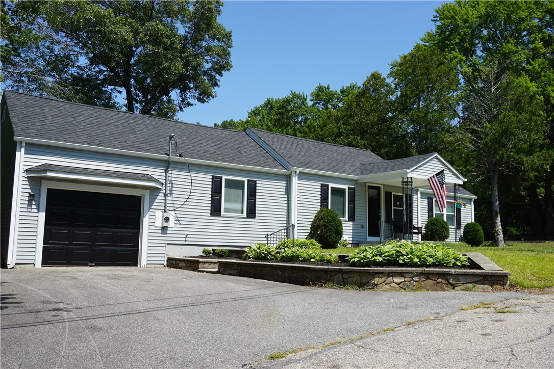 40 Sunset Avenue