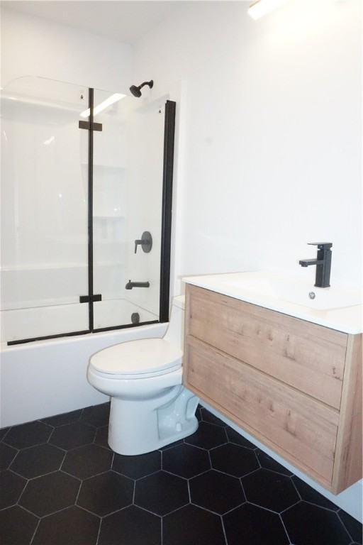 1232 Narragansett Boulevard