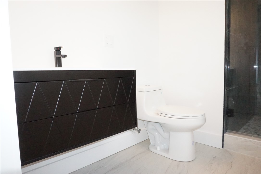 1232 Narragansett Boulevard