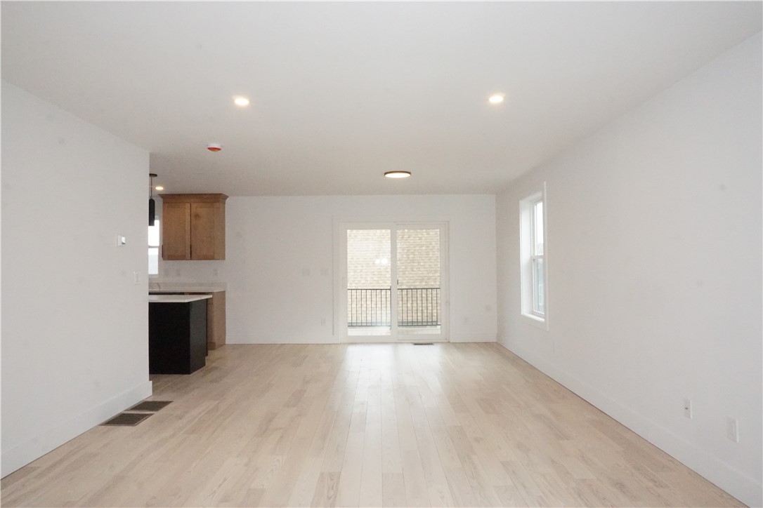 1232 Narragansett Boulevard