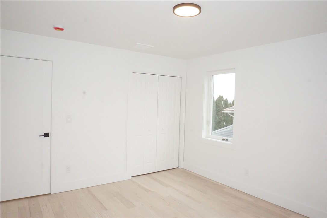 1232 Narragansett Boulevard