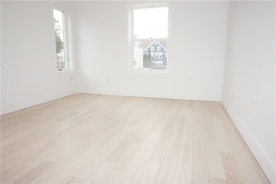 1232 Narragansett Boulevard