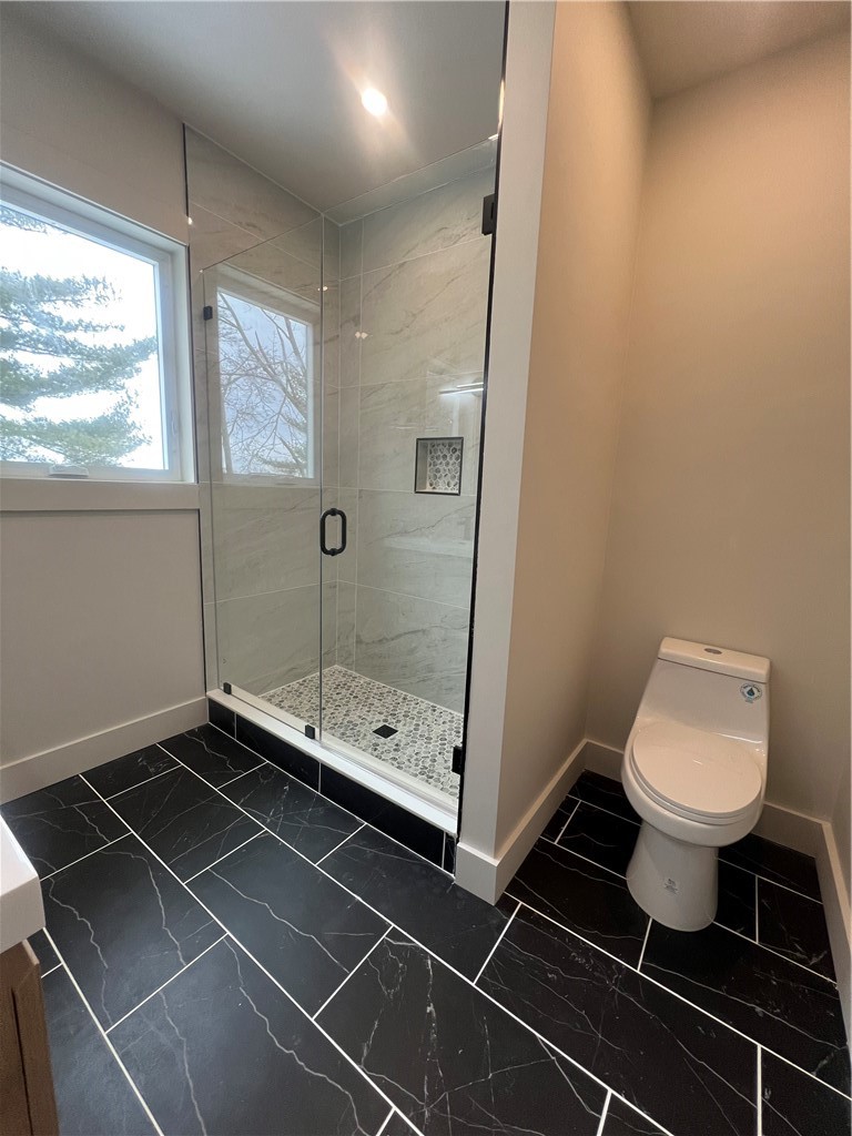 152 Colonial Road 152