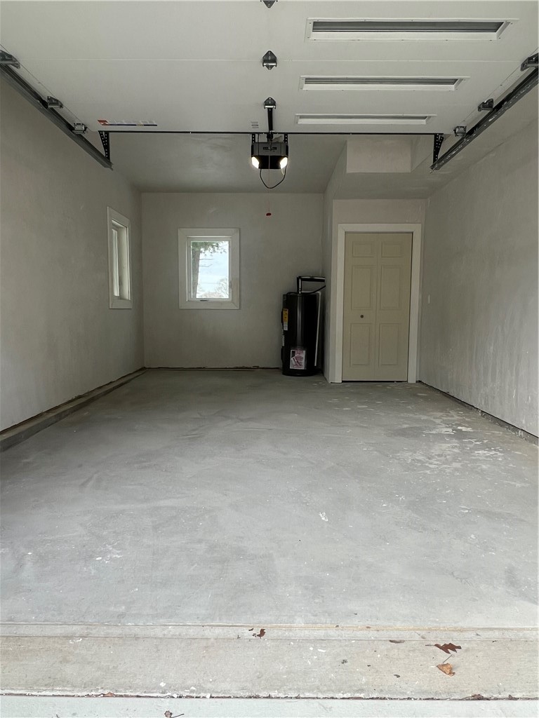 152 Colonial Road 152