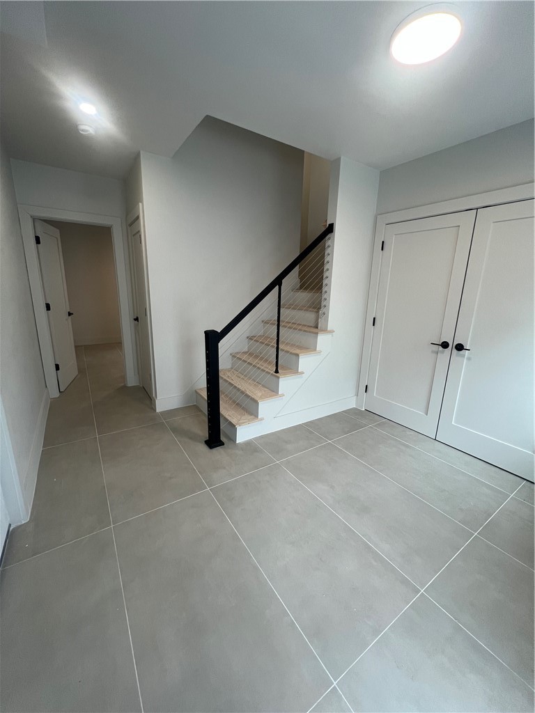 152 Colonial Road 152