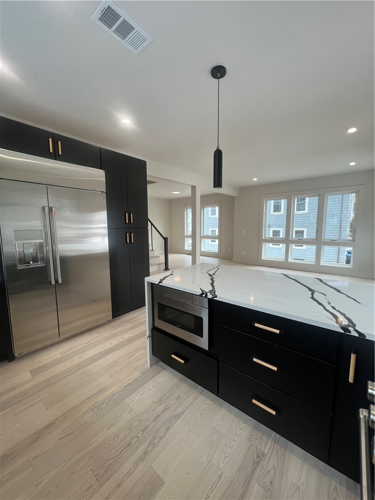 152 Colonial Road 152