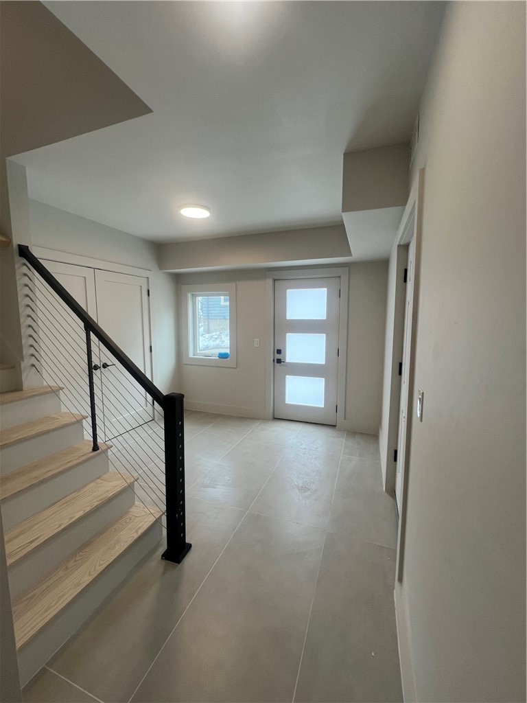 152 Colonial Road 152