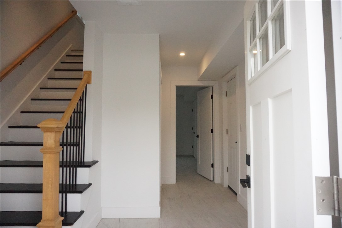 1232 Narragansett Boulevard