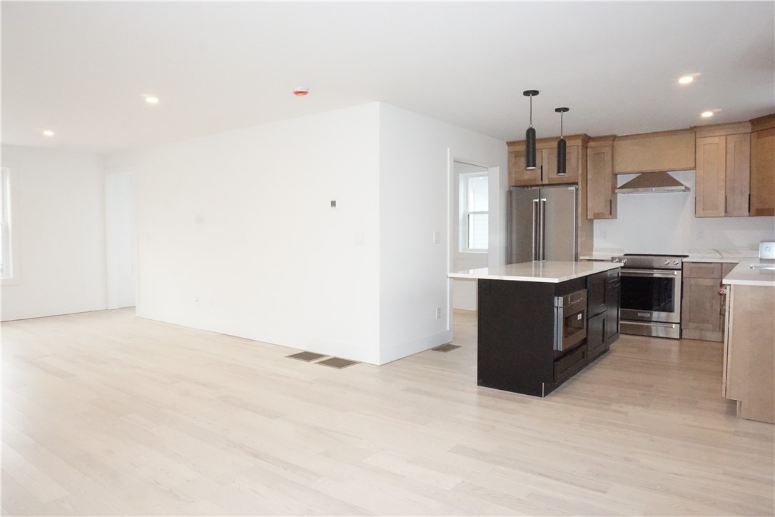 1232 Narragansett Boulevard