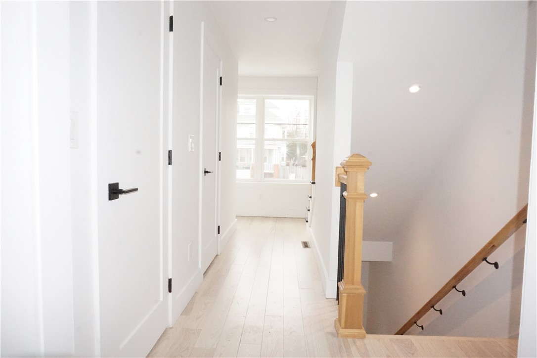 1232 Narragansett Boulevard