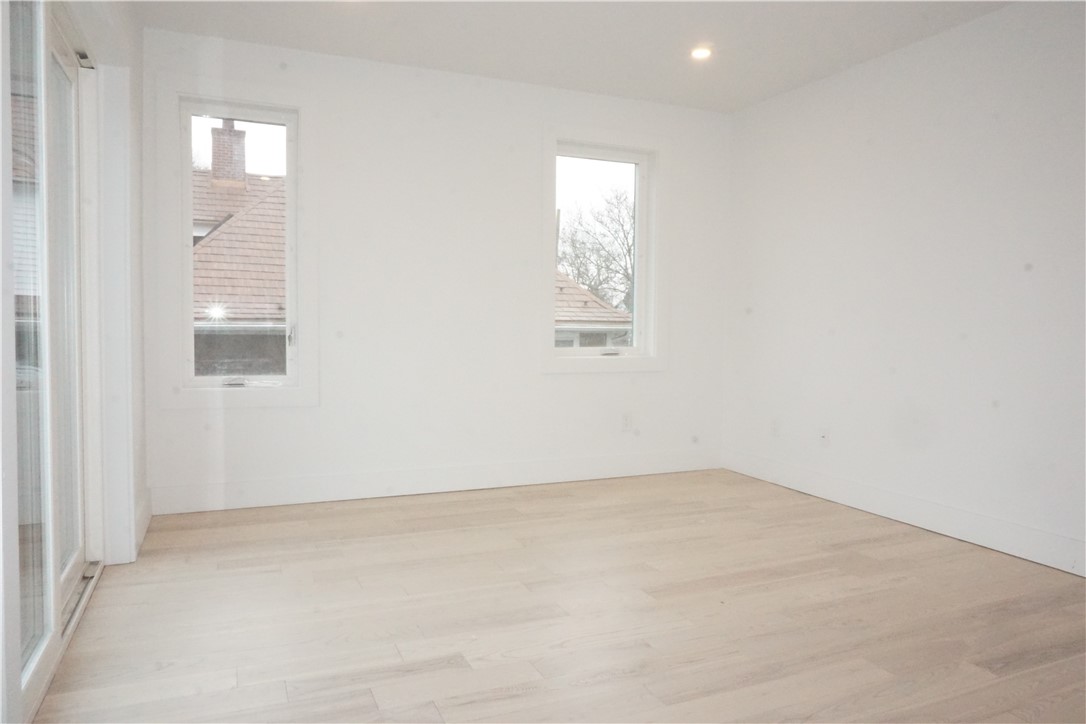 1232 Narragansett Boulevard