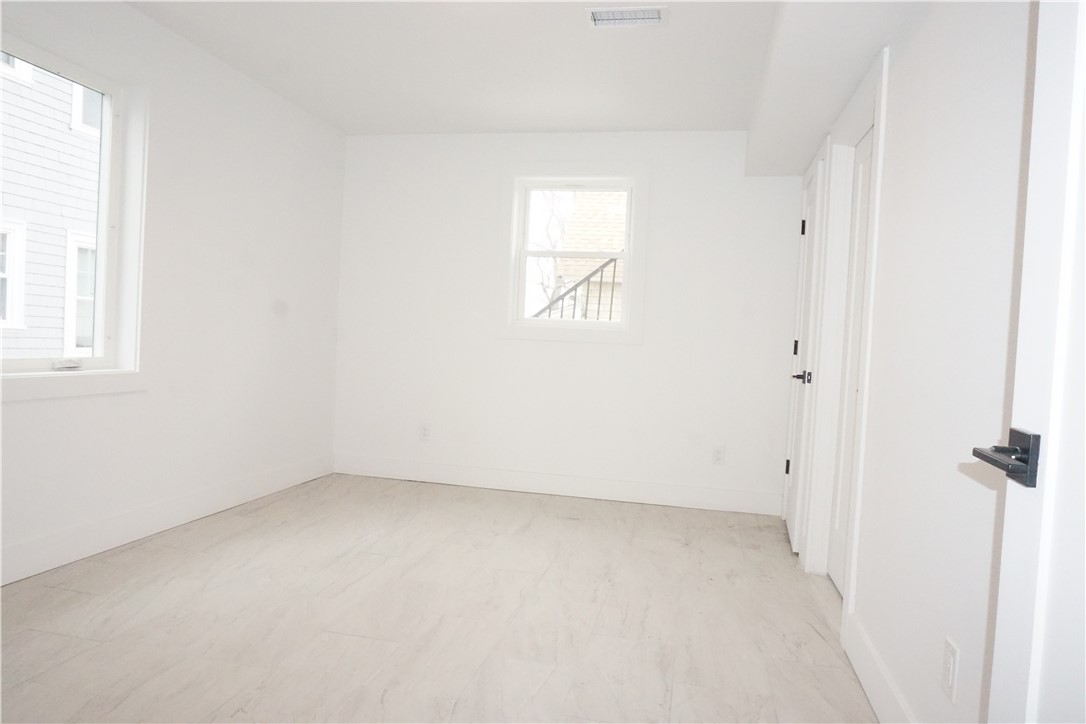 1232 Narragansett Boulevard