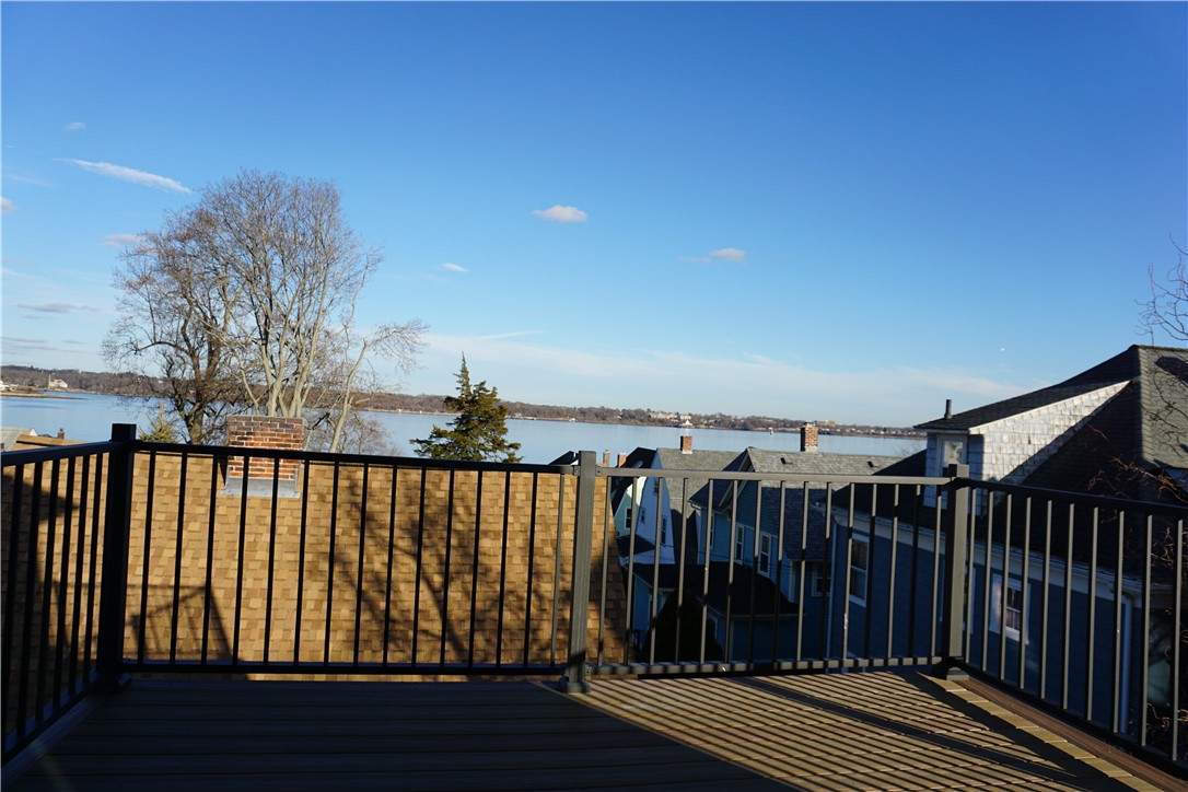 1232 Narragansett Boulevard