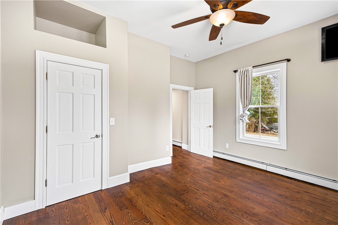 563 Putnam Pike