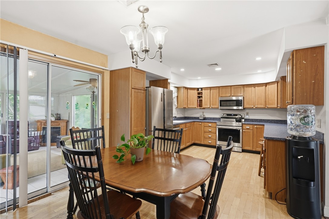 37 Crestwood Drive
