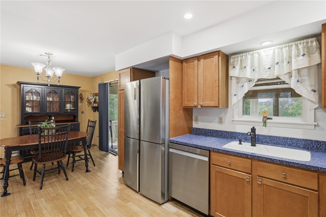 37 Crestwood Drive
