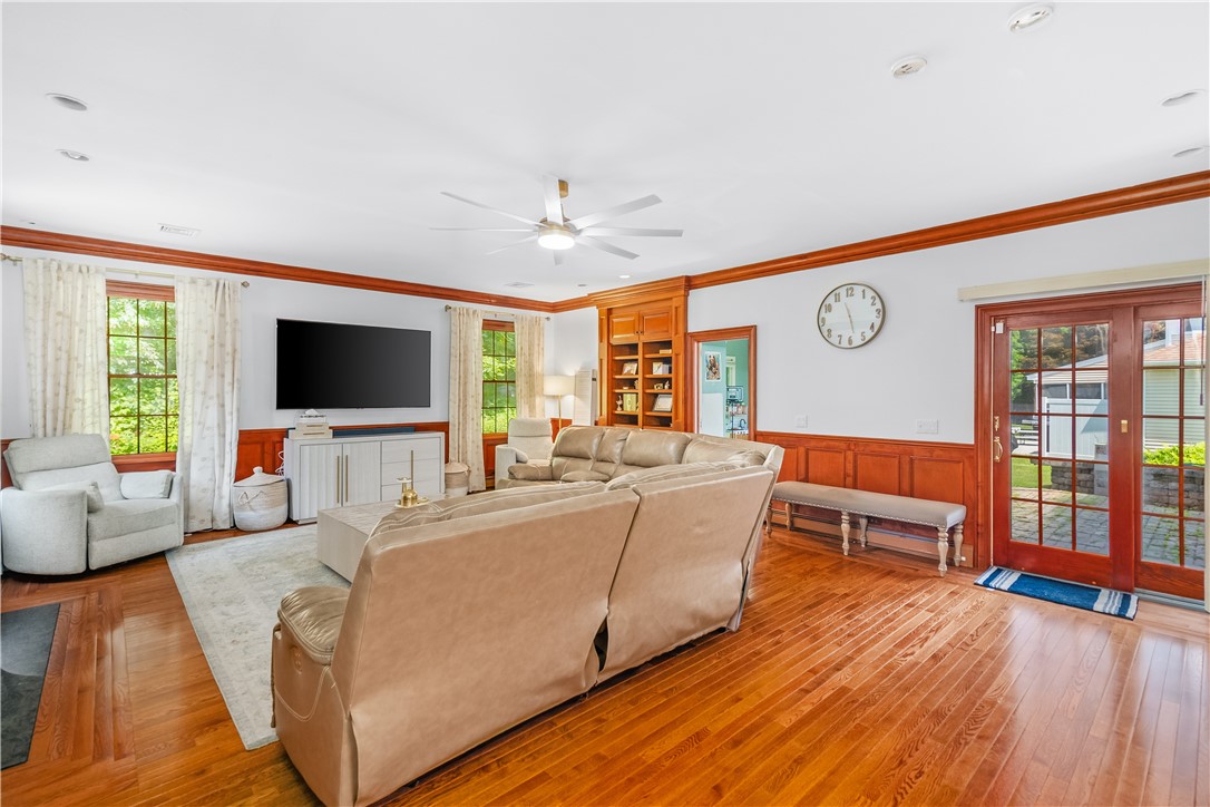 9 Pheasant Run Road