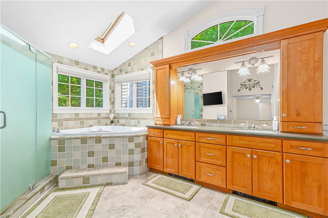 9 Pheasant Run Road