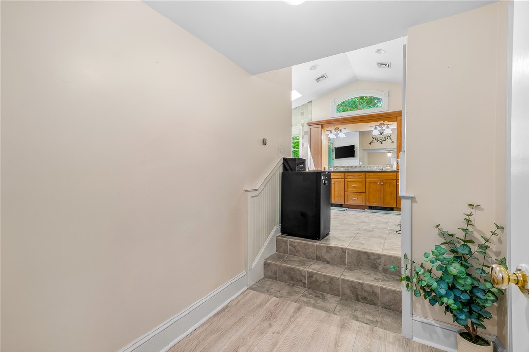 9 Pheasant Run Road